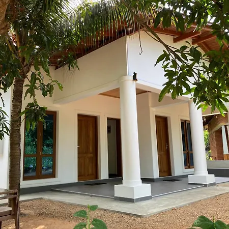 Aki Villa-3
